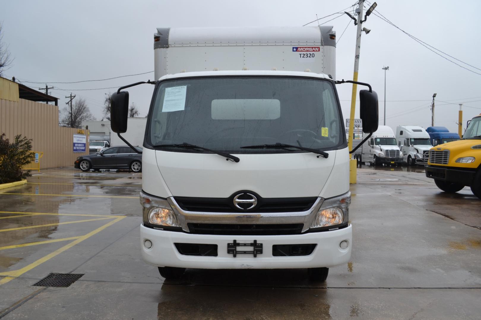 2019 WHITE HINO 155 with an JO5E-TP 5.1L 210HP TURBO CHARGED DIESEL engine, AISIN A465 6SPD AUTOMATIC transmission, located at 9172 North Fwy, Houston, TX, 77037, (713) 910-6868, 29.887470, -95.411903 - MORGAN 16FT BOX, 14,500LB GVWR, HEIGHT 85" X WIDTH 96", 10'3FT CLEARANCE, POWER WINDOWS, LOCKS, & MIRRORS, EXHAUST BRAKE, 29 GALLON FUEL TANK, HEATED MIRRORS - Photo#1